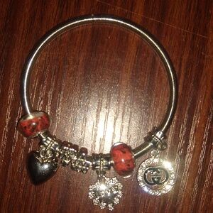 Fashion bracelet preloved charm bracelet
